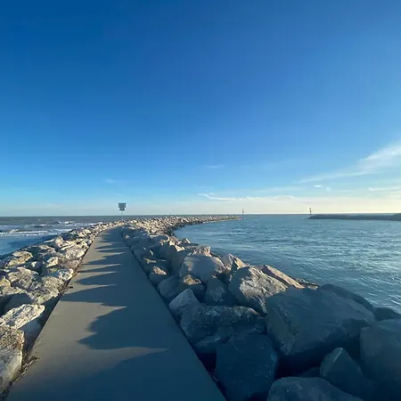 Mazzini ليدو دي يسولو