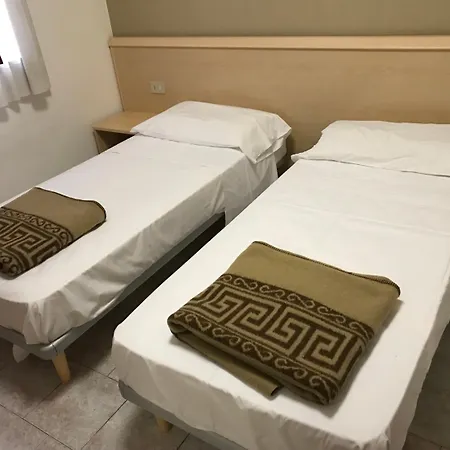 Otel Mazzini 3*