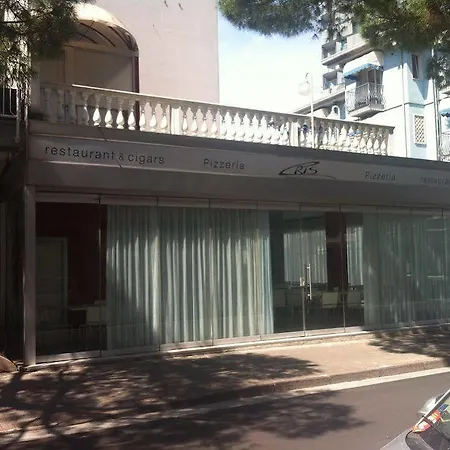 Hotel Mazzini 3*