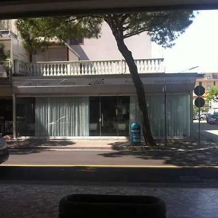 Mazzini 3* לידו די ג'סולו